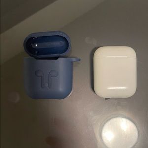 Apple Airpots 1st generation